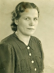 Olga Junttila e. Perälä (1914–2004)
